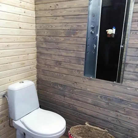 в горах, сауна в ціну помешкання наявність акумуляторів безперервного живлення *