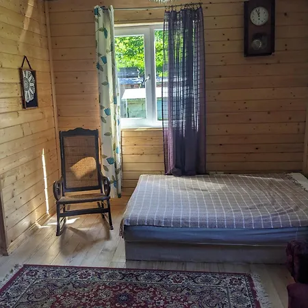 в горах, сауна в ціну помешкання наявність акумуляторів безперервного живлення Oriv